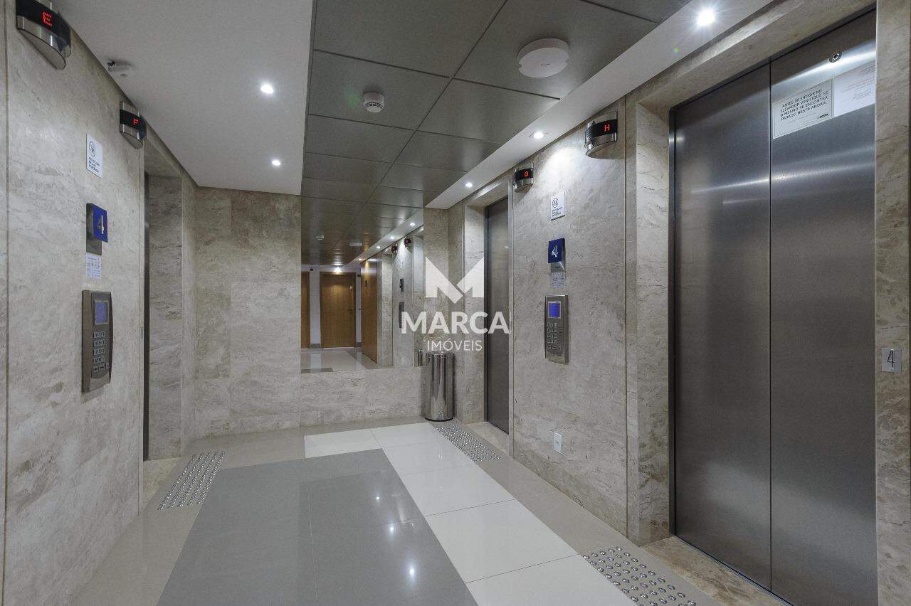 Sala para aluguel no Estoril: 