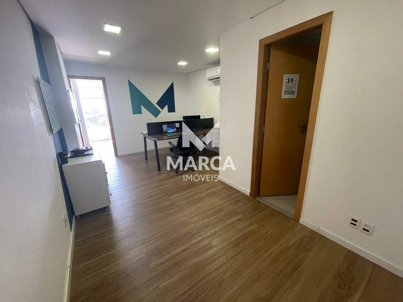 Sala para aluguel no Estoril: 