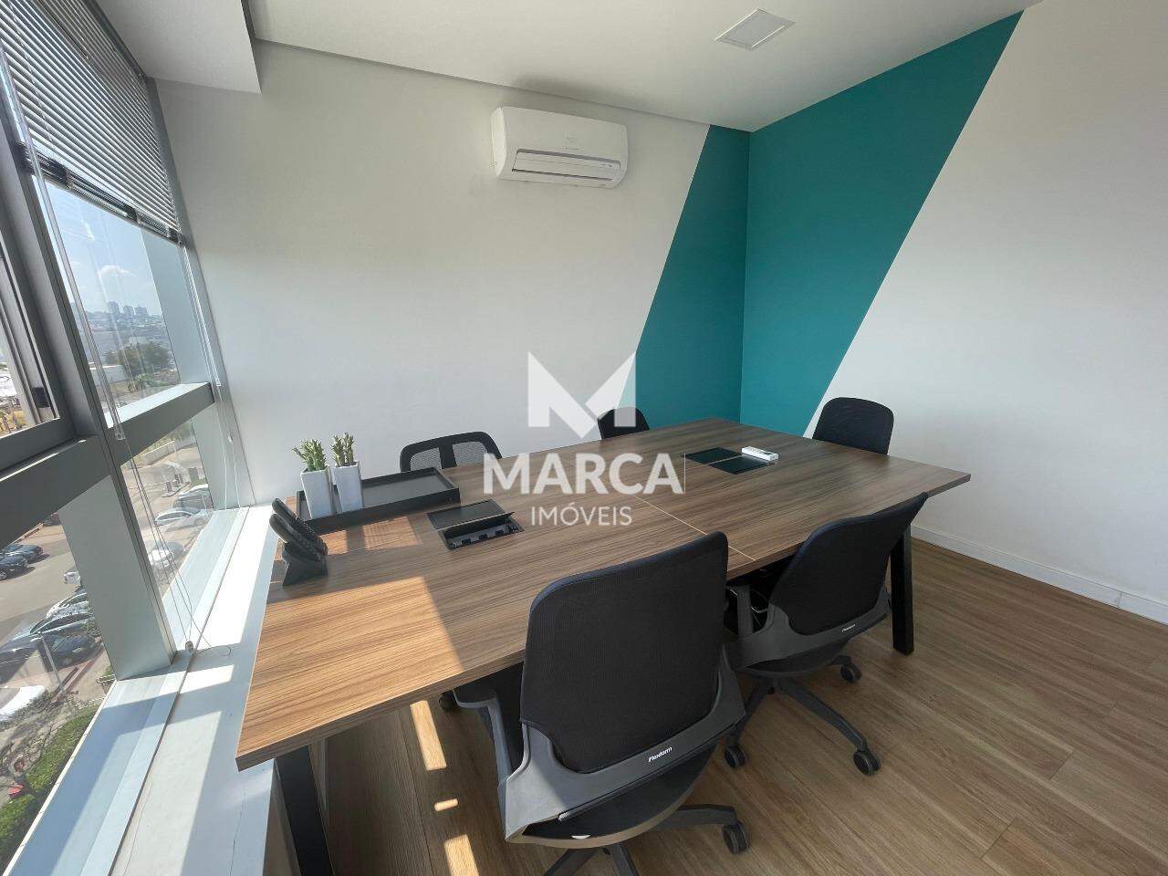 Sala para aluguel no Estoril: 