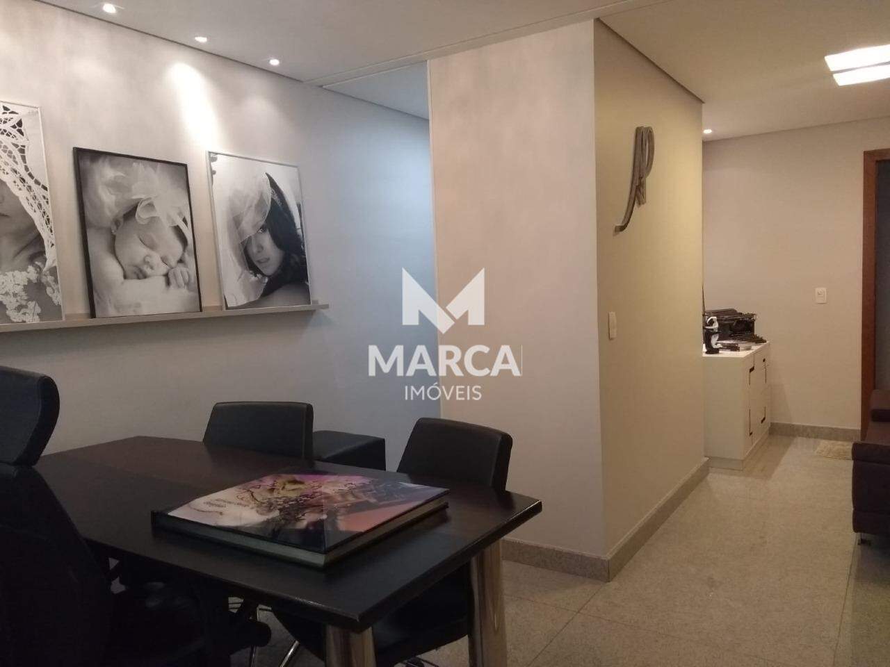 Sala para aluguel no Santa Lúcia: