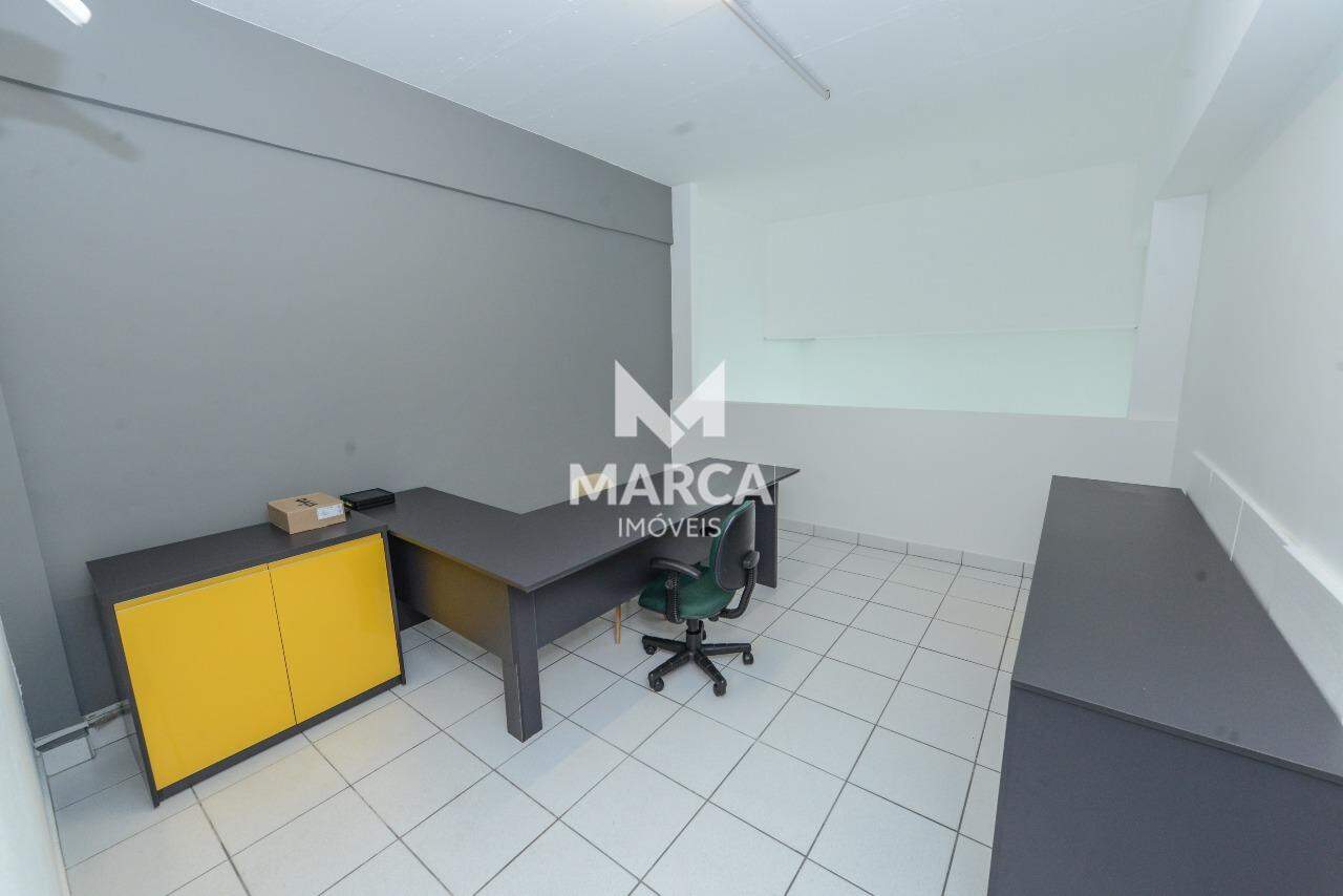 Loja para aluguel no Vila Paris: 