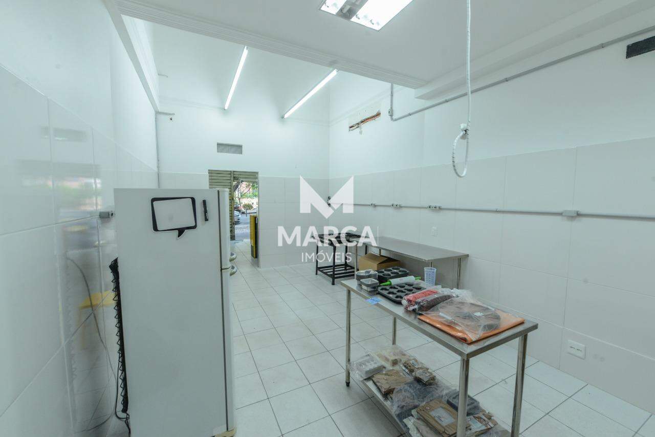 Loja para aluguel no Vila Paris: 