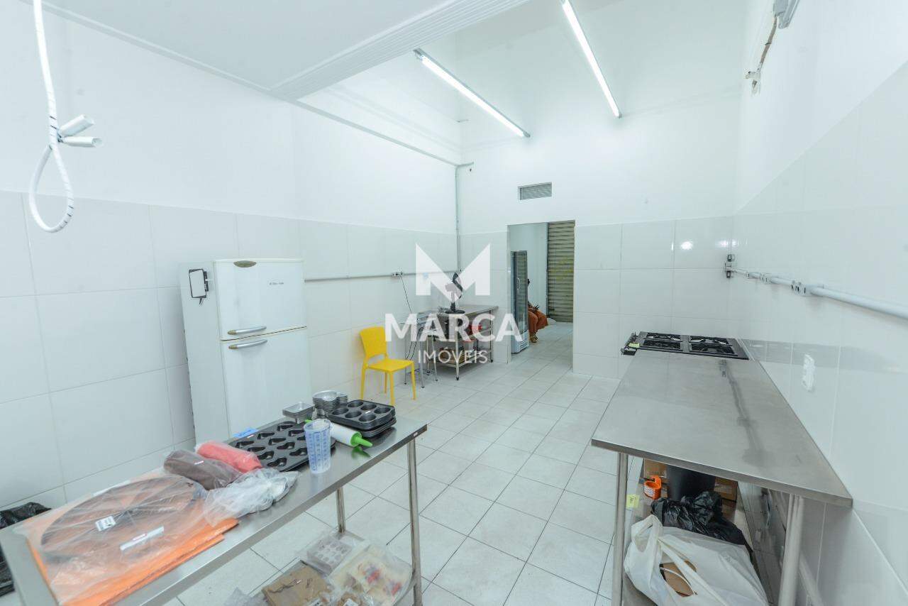 Loja para aluguel no Vila Paris: 