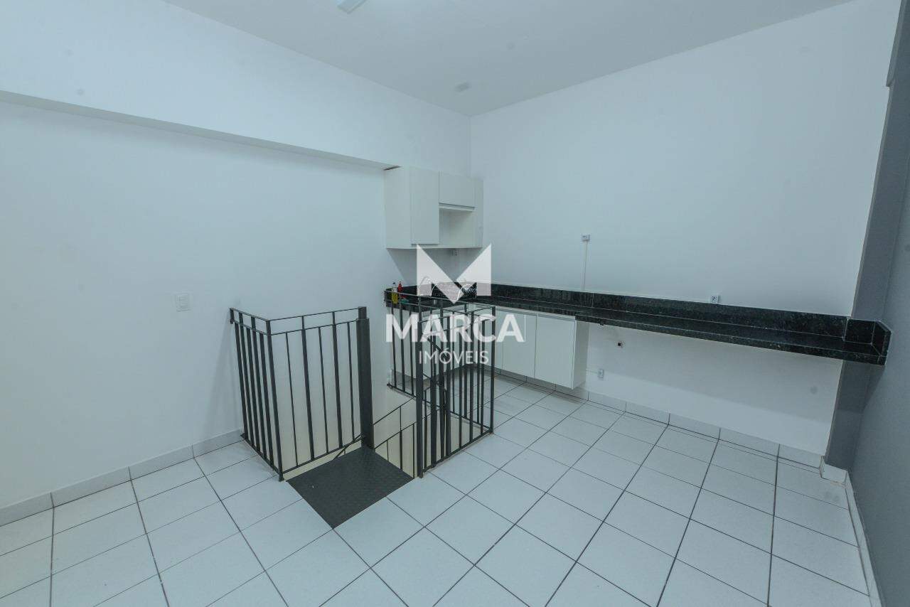 Loja para aluguel no Vila Paris: 