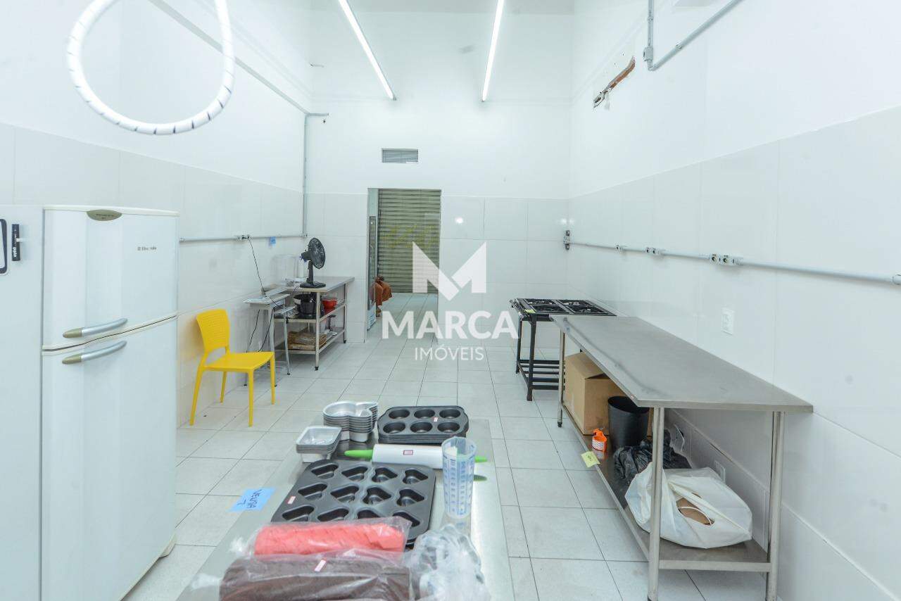 Loja para aluguel no Vila Paris: 
