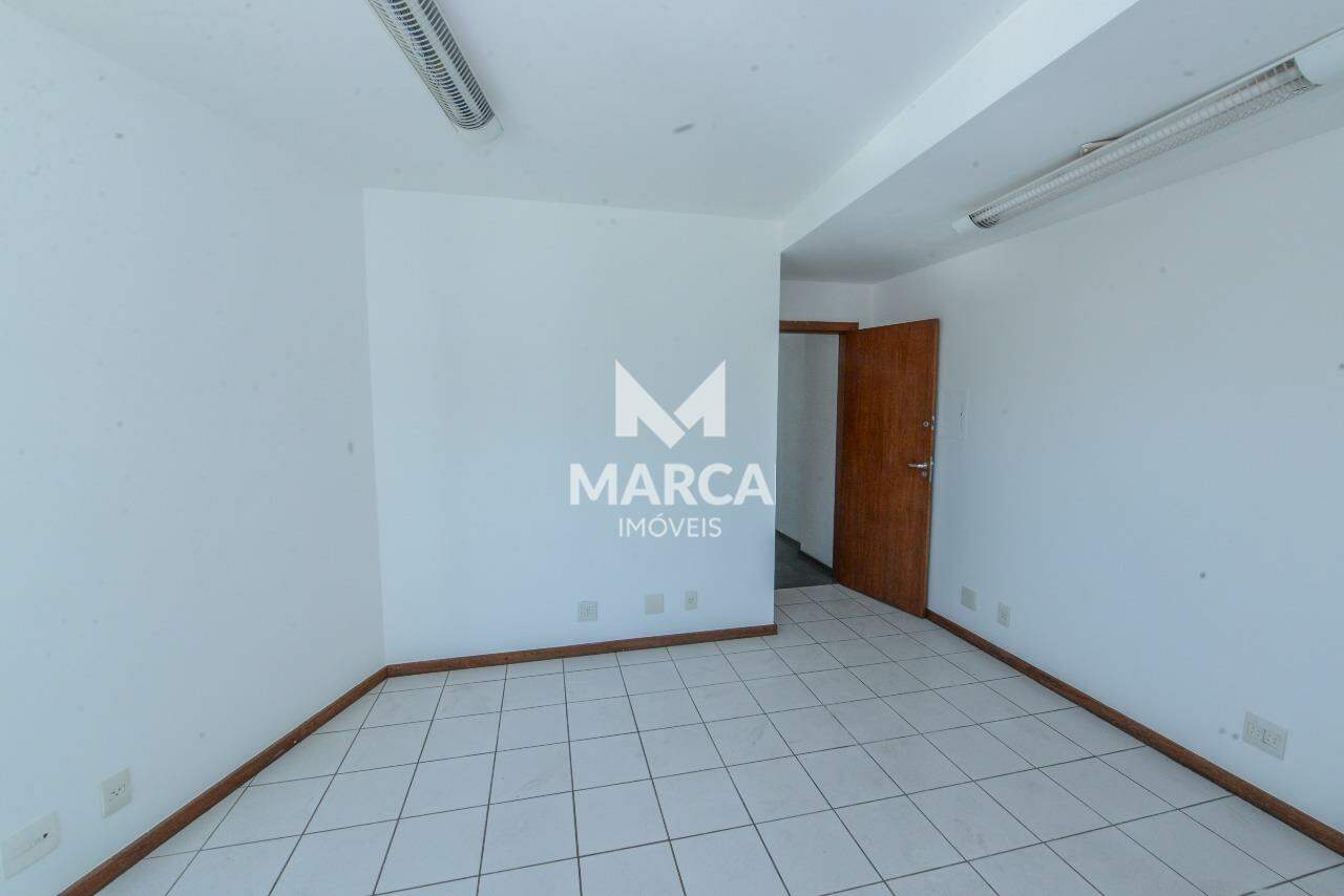 Sala para aluguel no São Lucas: