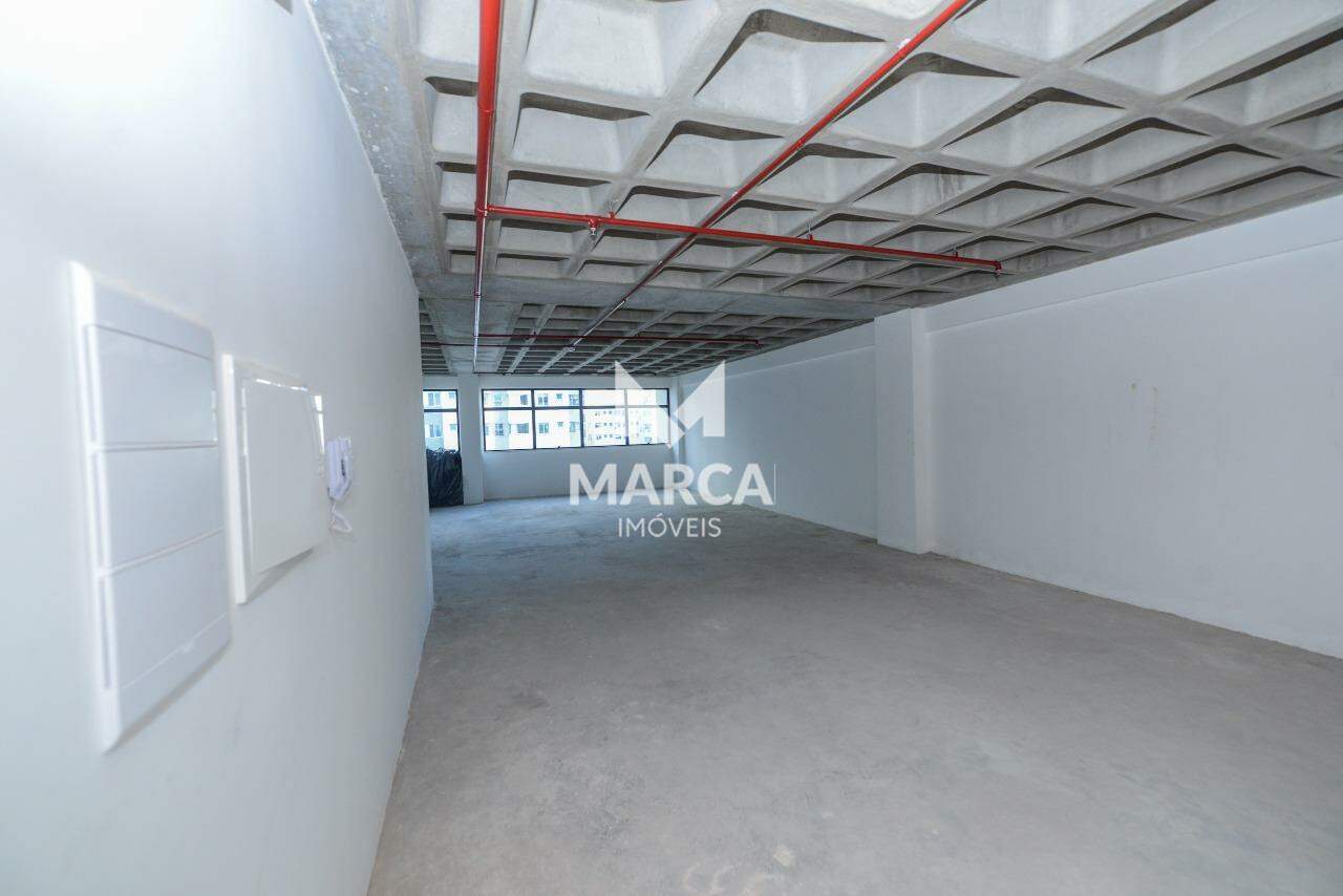 Sala para aluguel no Centro: 