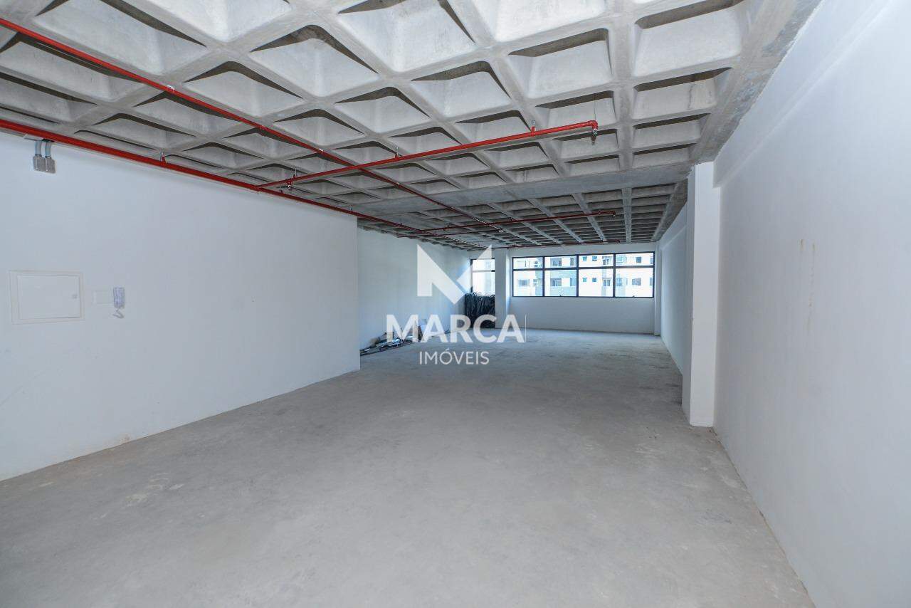 Sala para aluguel no Centro: 