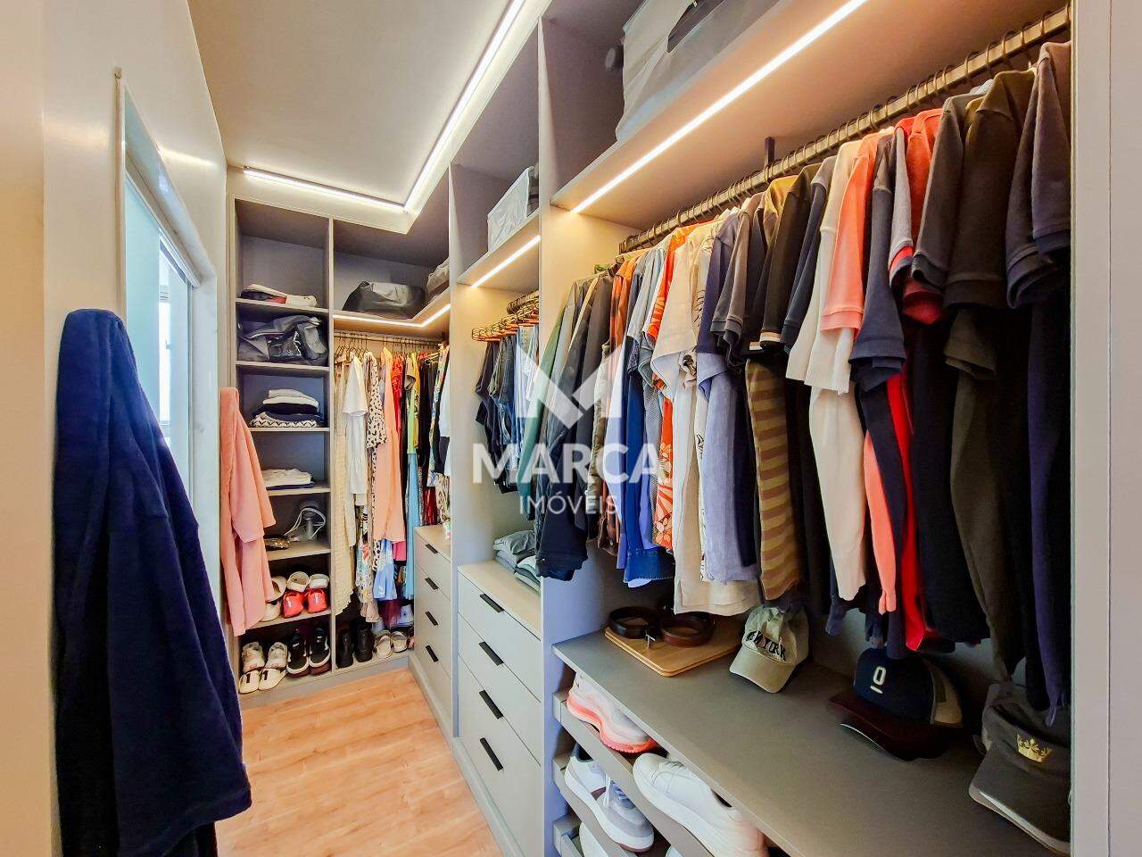 Apartamento à venda no Vila da Serra: 