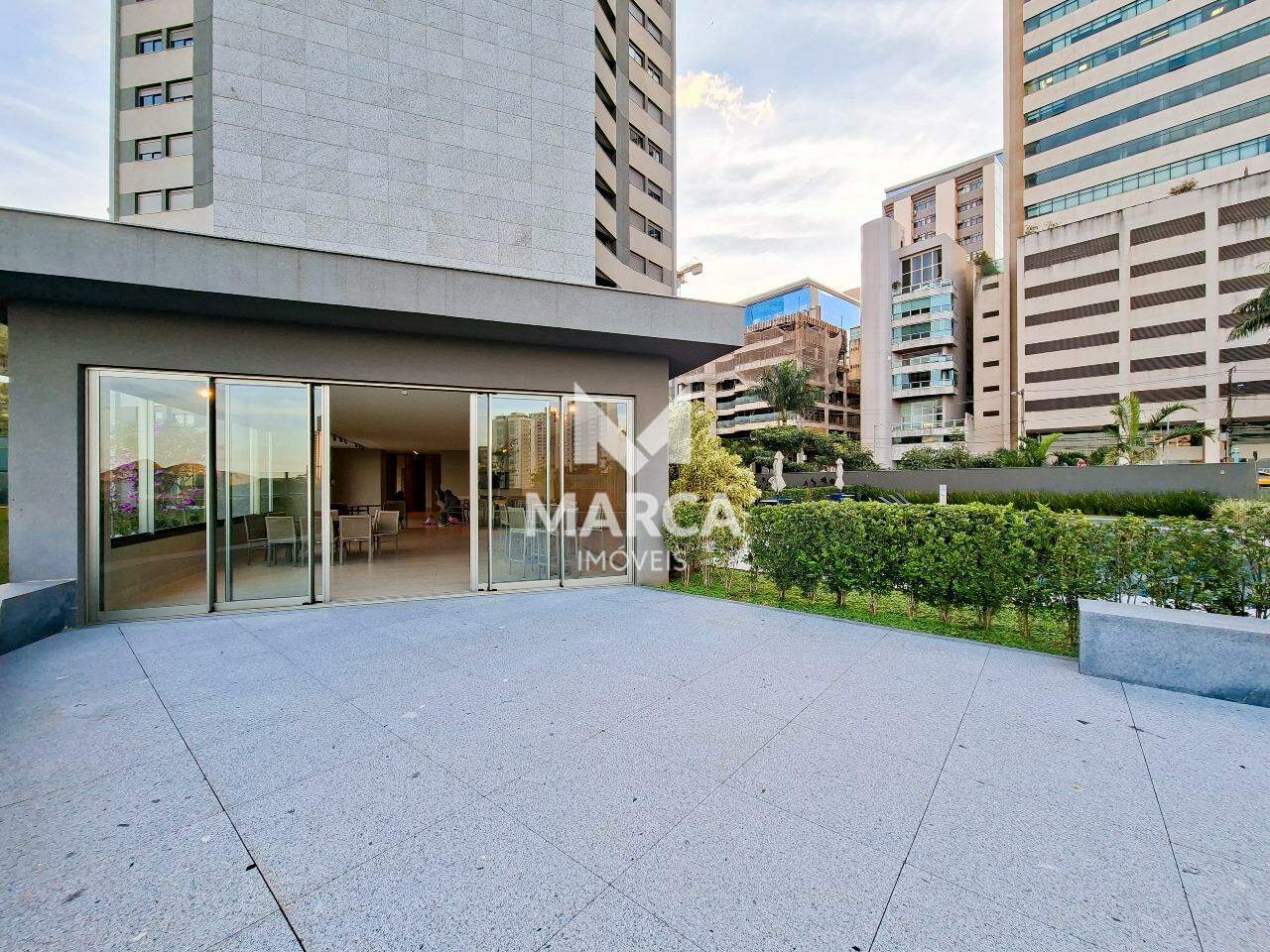 Apartamento à venda no Vila da Serra: 