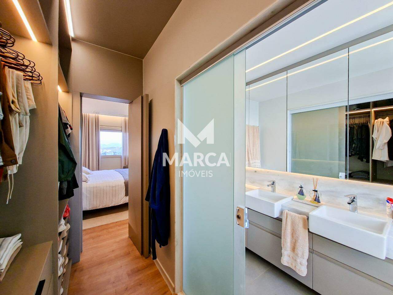 Apartamento à venda no Vila da Serra: 