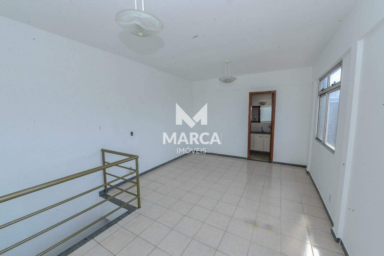 Cobertura para aluguel no Caiçaras: 