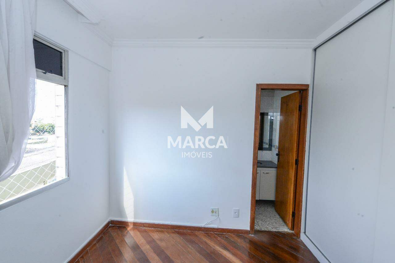 Cobertura para aluguel no Caiçaras: 