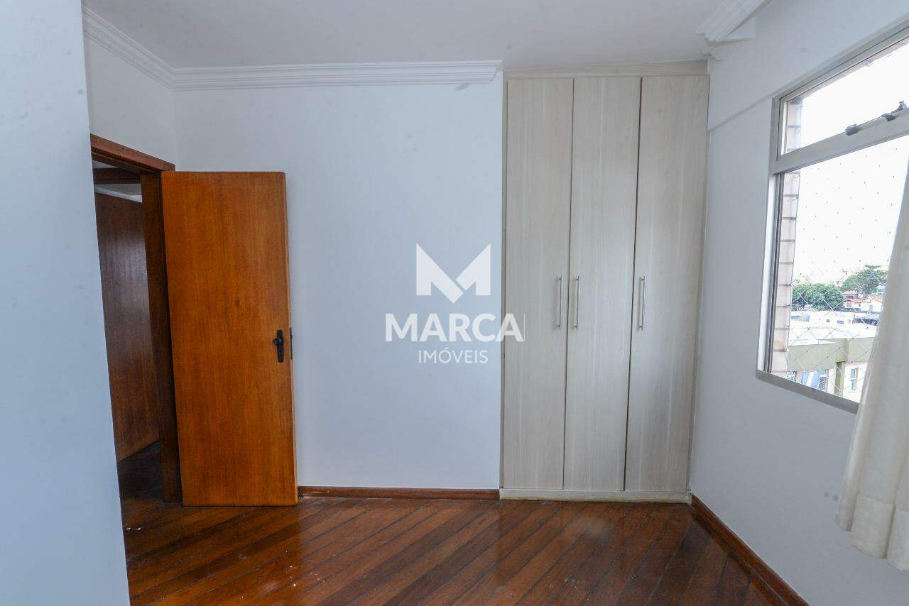 Cobertura para aluguel no Caiçaras: 