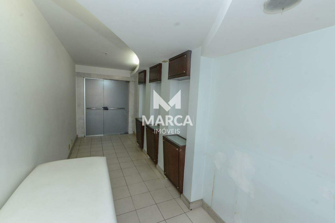 Sala para aluguel no Santa Efigênia: 