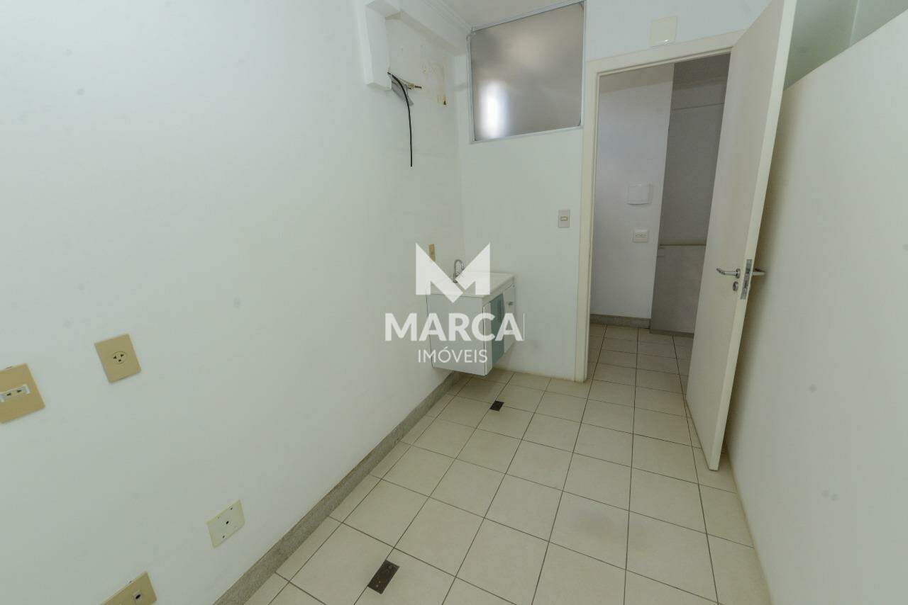 Sala para aluguel no Santa Efigênia: 