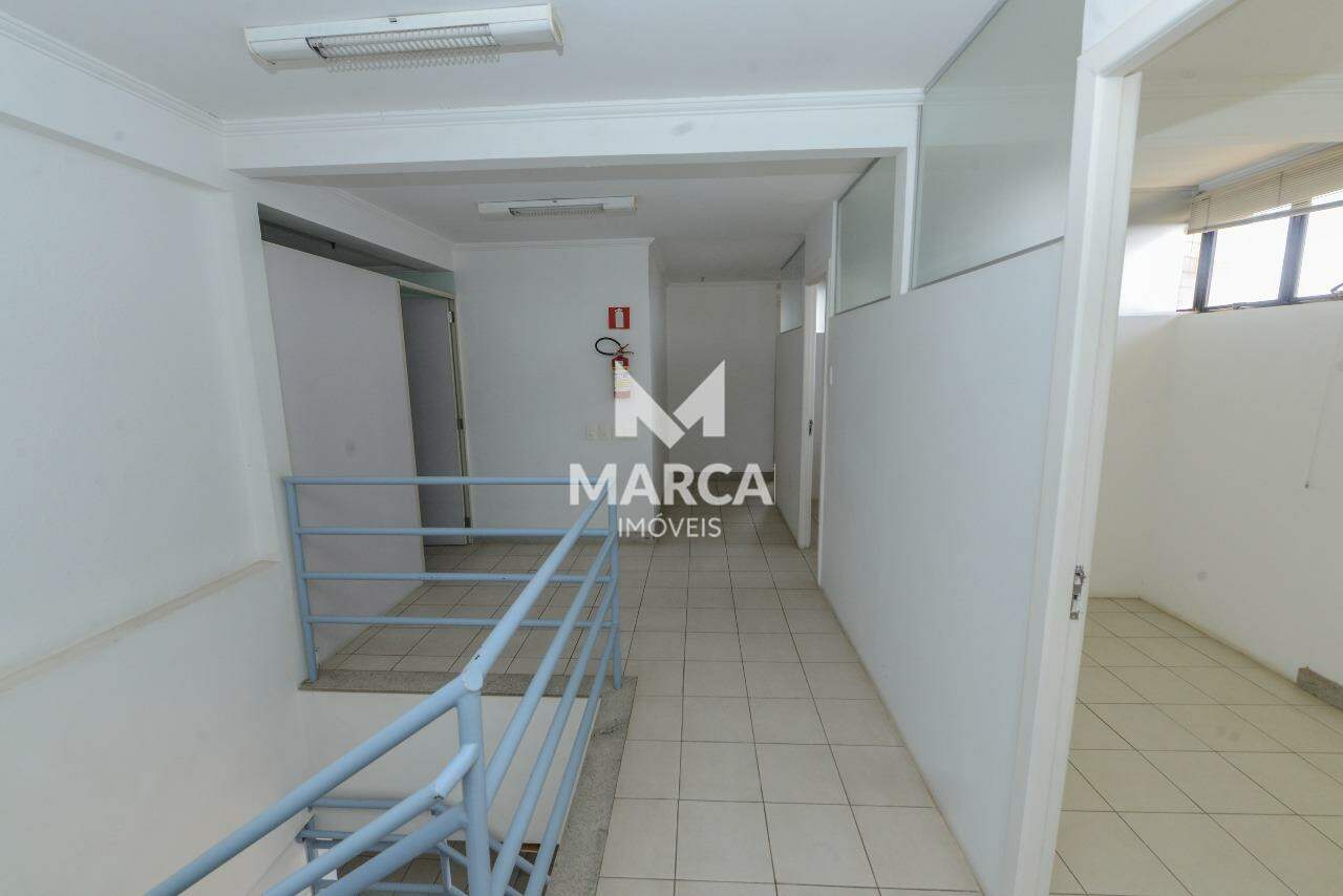 Sala para aluguel no Santa Efigênia: 