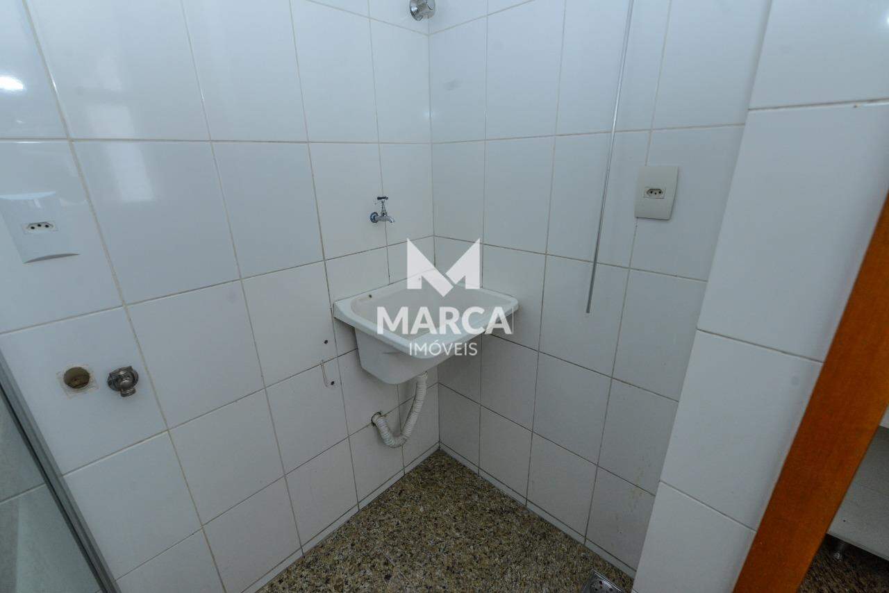 Apartamento para aluguel no Castelo: 