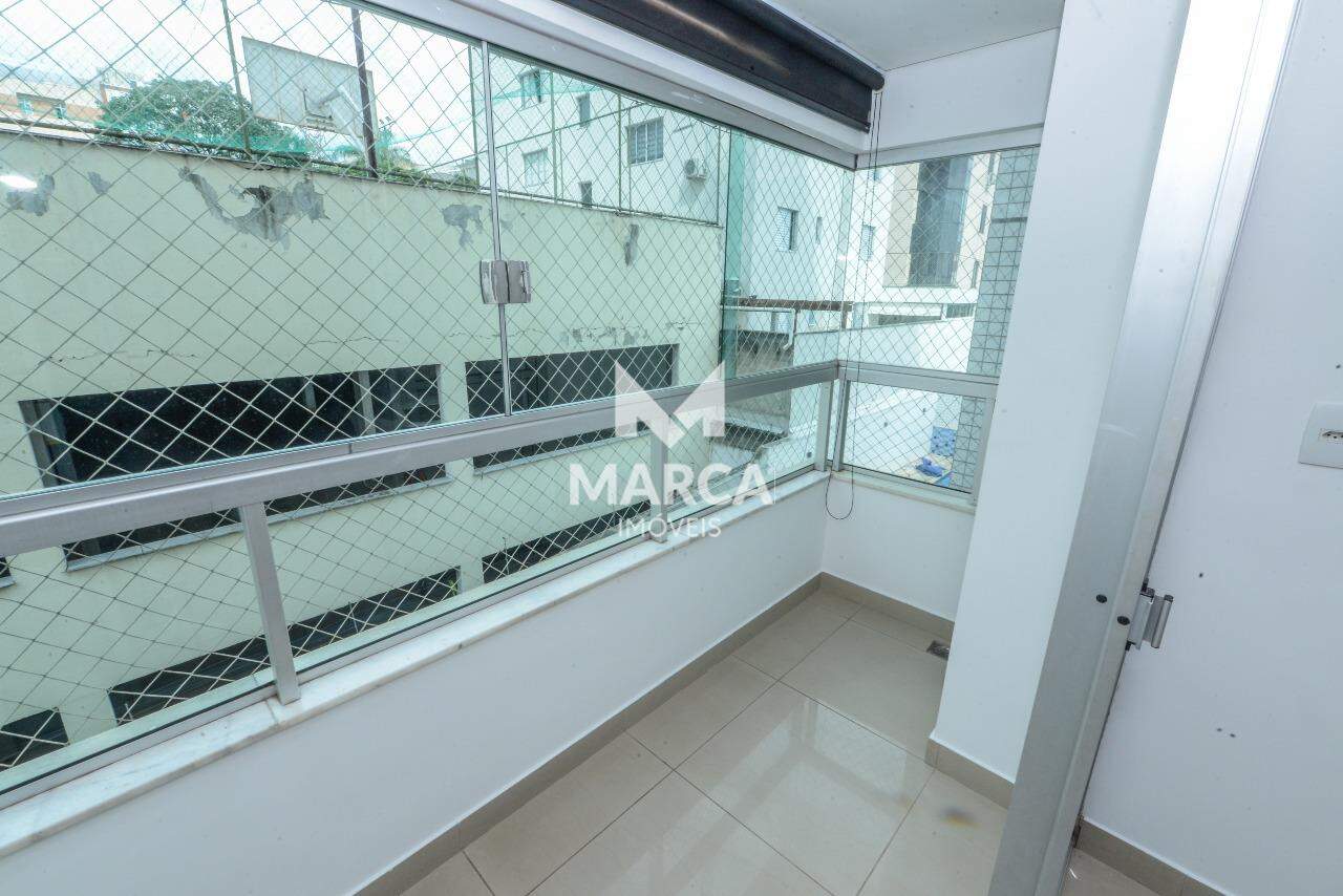 Apartamento para aluguel no Castelo: 