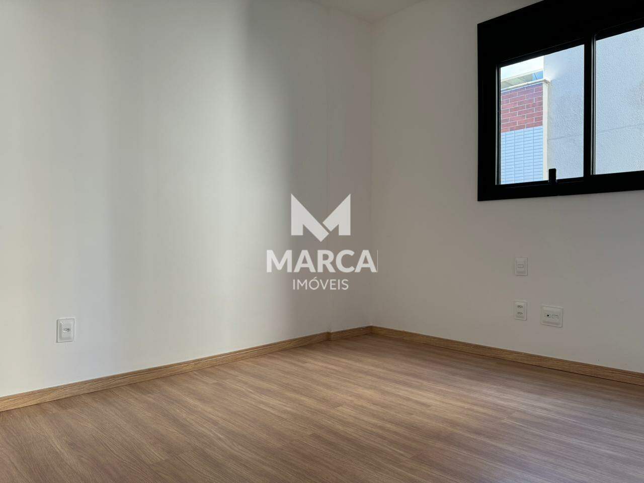 Cobertura para aluguel no Lourdes: 