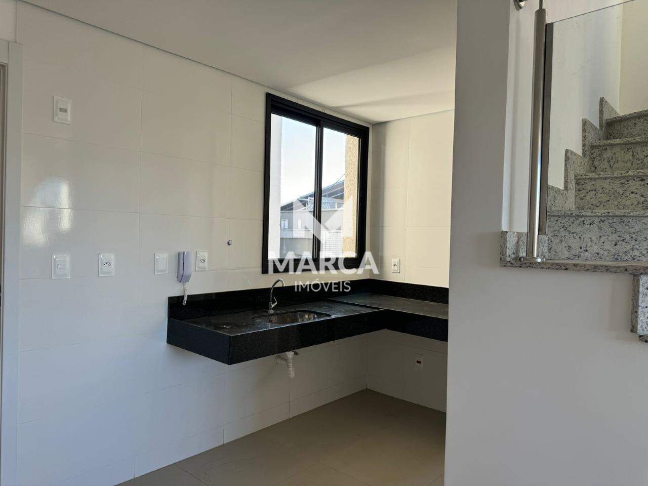 Cobertura para aluguel no Lourdes: 