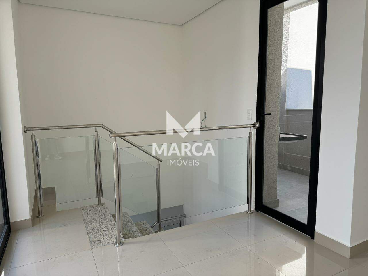 Cobertura para aluguel no Lourdes: 