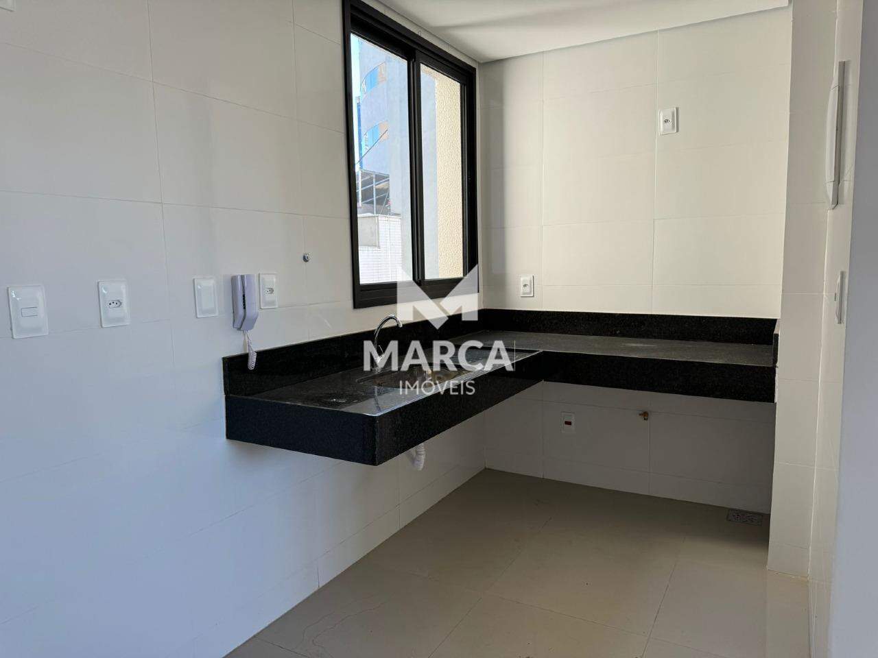 Cobertura para aluguel no Lourdes: 