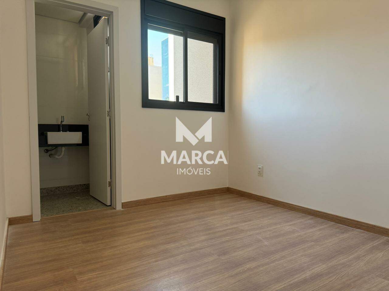 Cobertura para aluguel no Lourdes: 