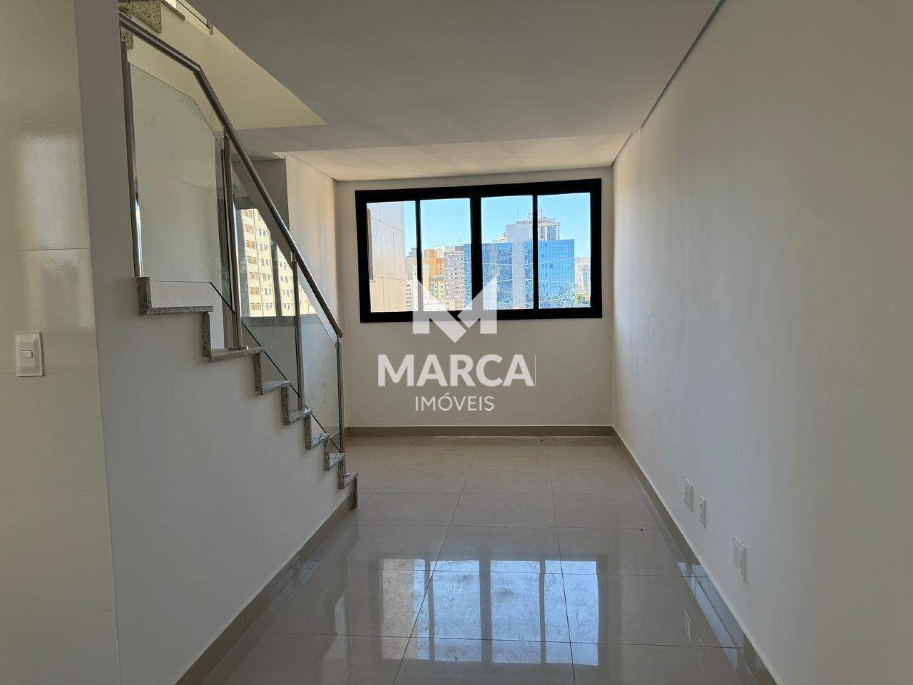 Cobertura para aluguel no Lourdes: 