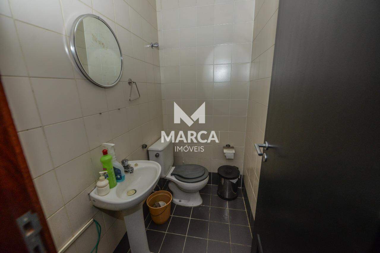 Sala para aluguel no Centro: 