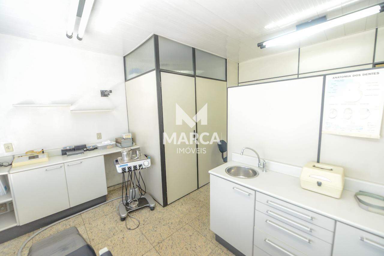 Sala para aluguel no Centro: 