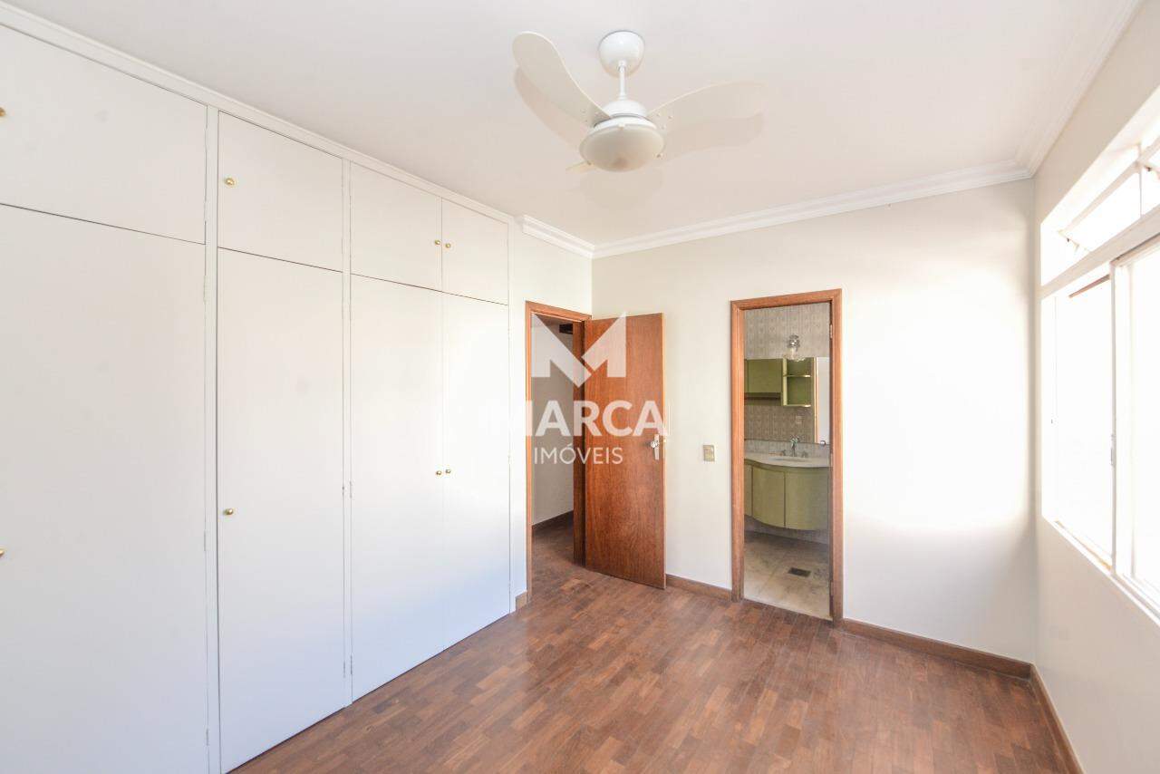 Apartamento para aluguel no Sion: