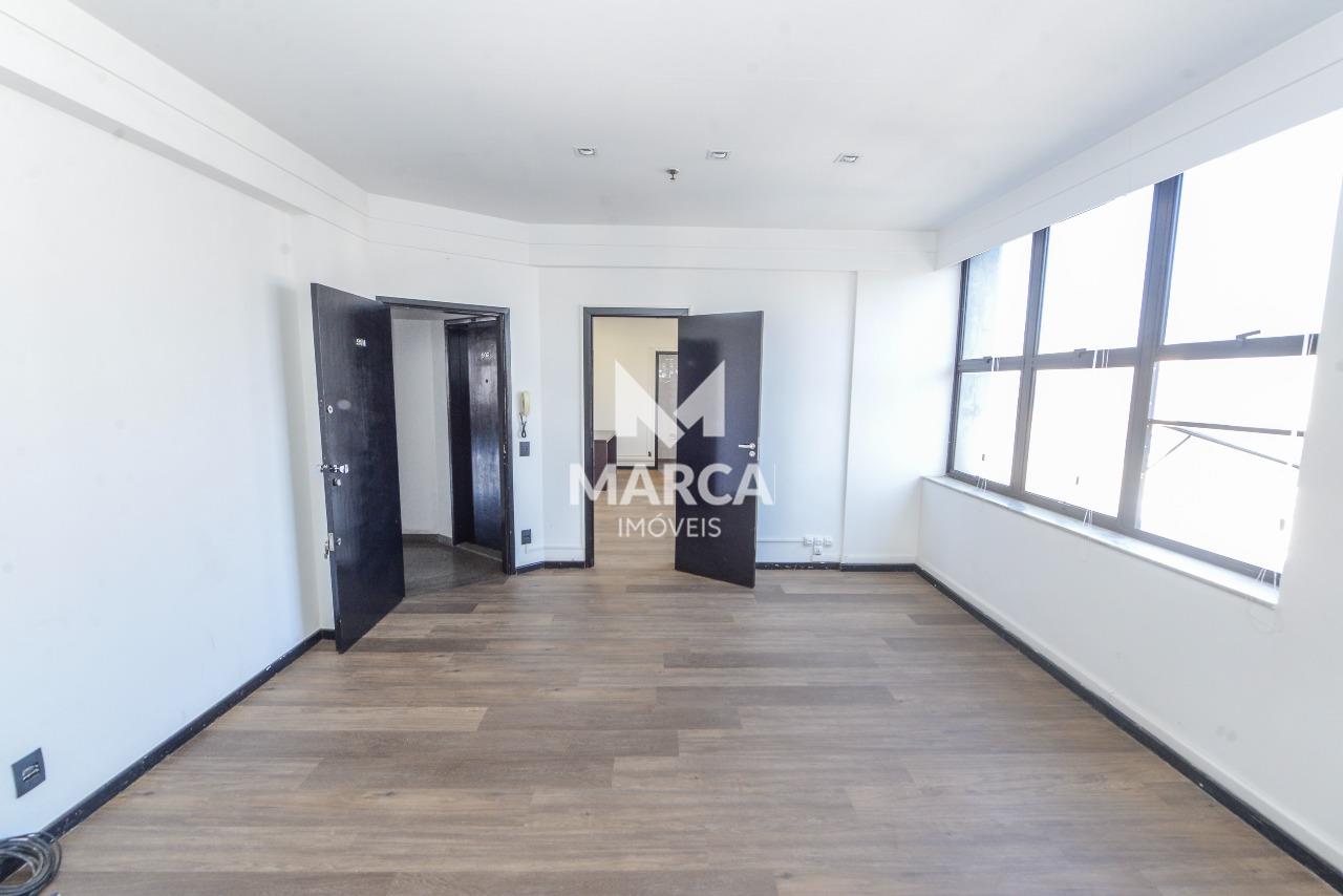 Sala para aluguel no Carmo: 