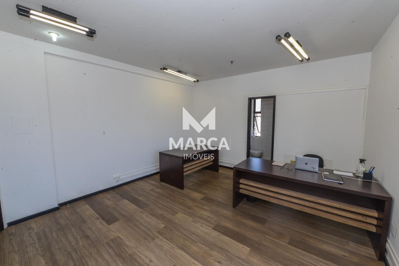 Sala para aluguel no Carmo: 