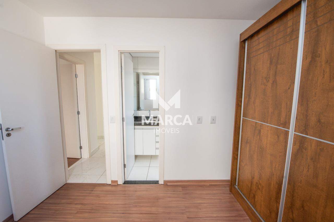 Área privativa para aluguel no Sagrada Família: