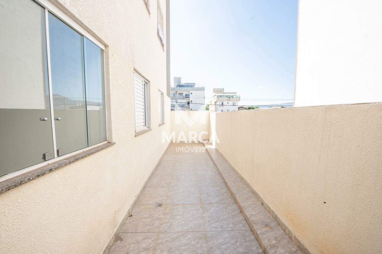 Área privativa para aluguel no Sagrada Família: