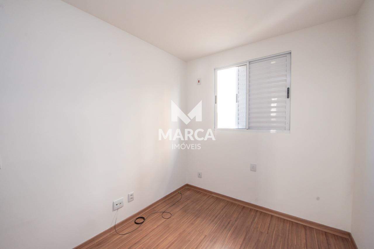 Área privativa para aluguel no Sagrada Família: