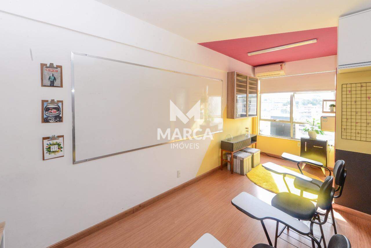 Sala para aluguel no Sagrada Família: