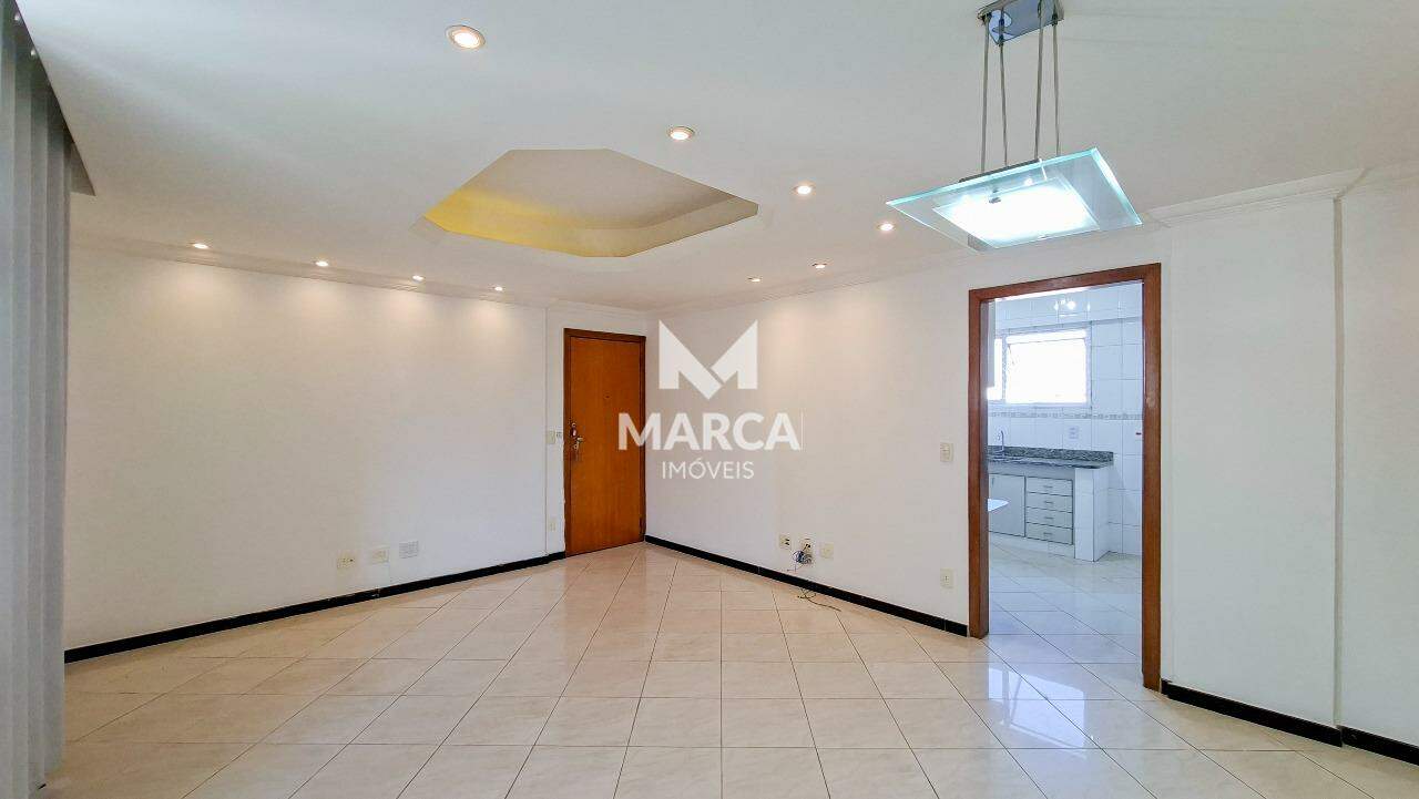Apartamento para aluguel no Sagrada Família: 