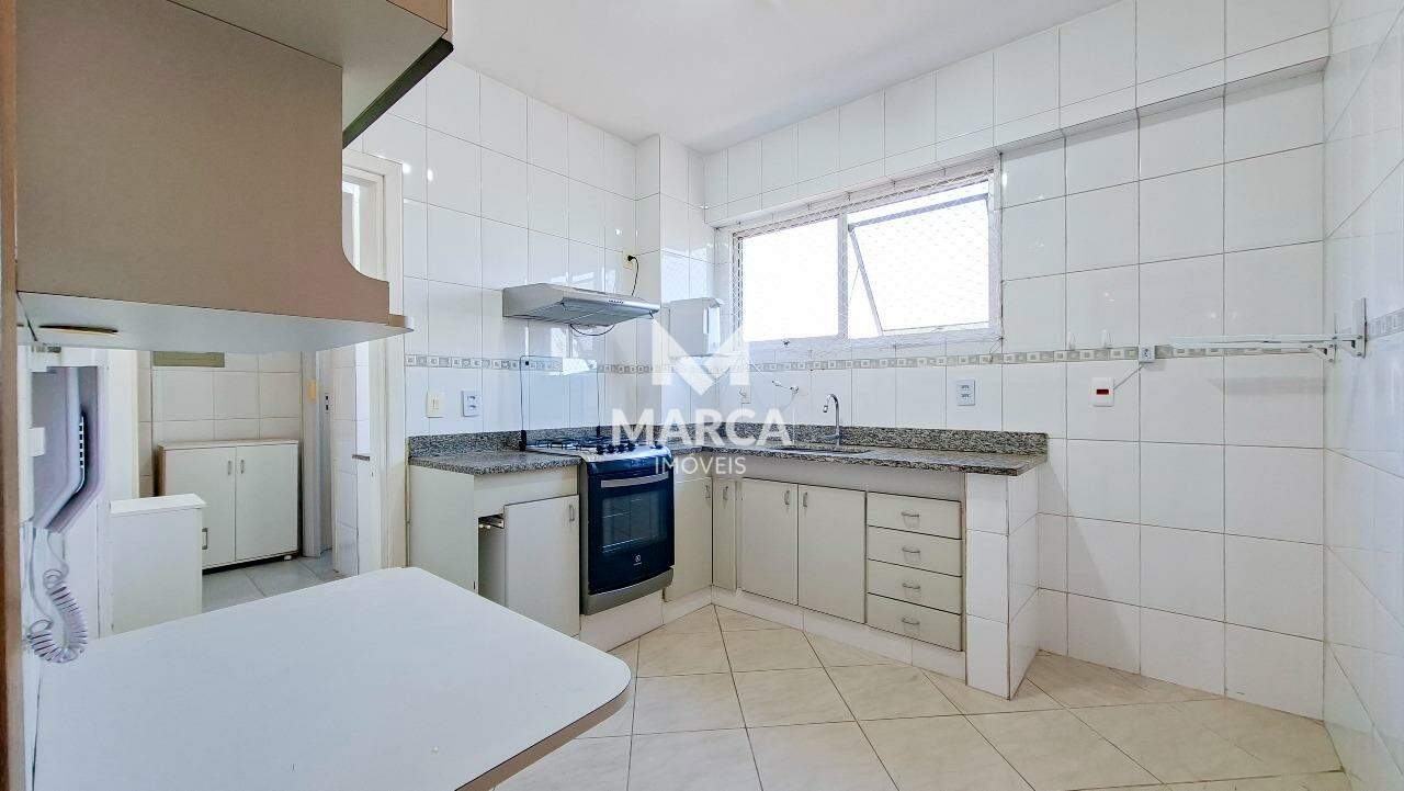 Apartamento para aluguel no Sagrada Família: 