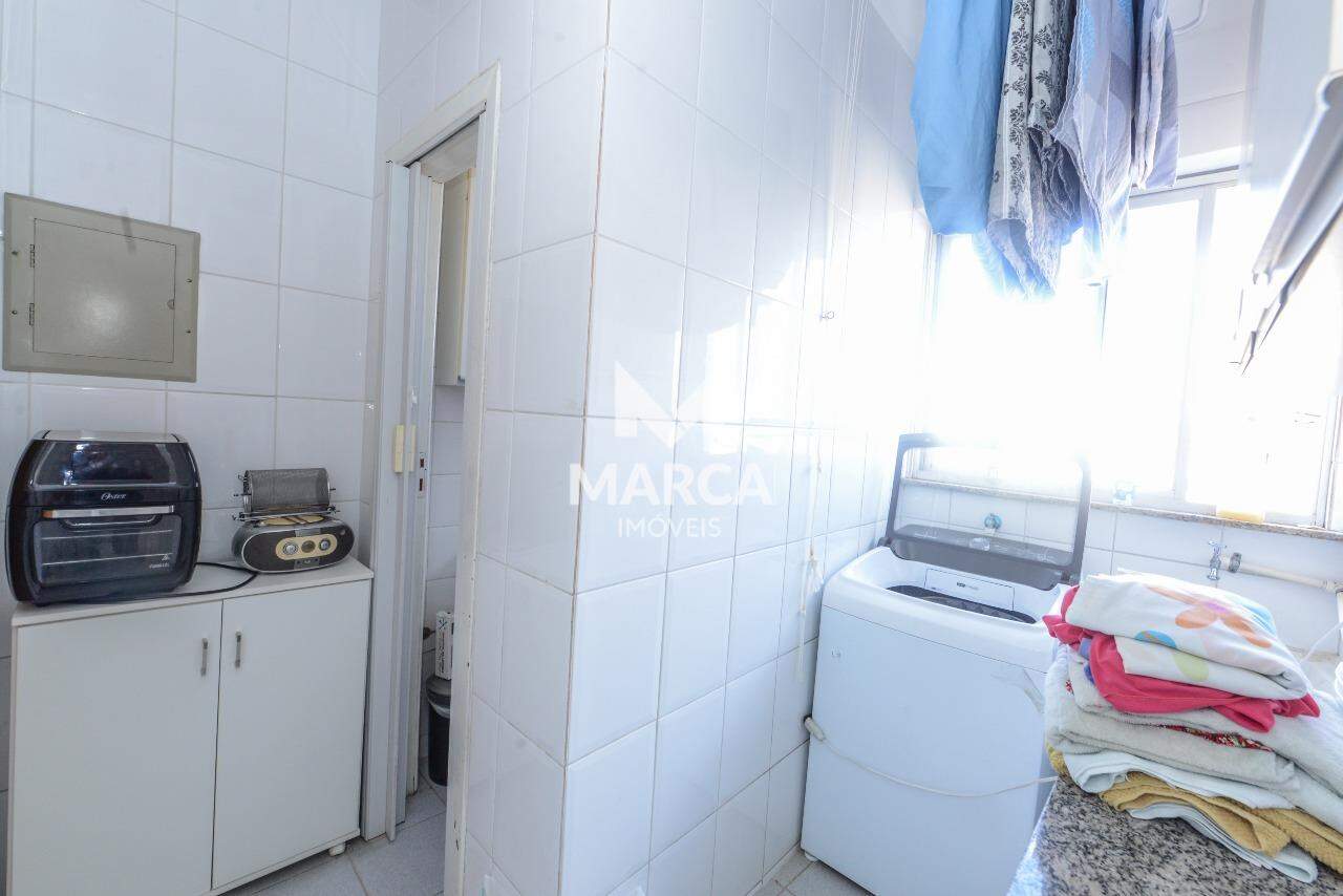 Apartamento para aluguel no Sagrada Família: 