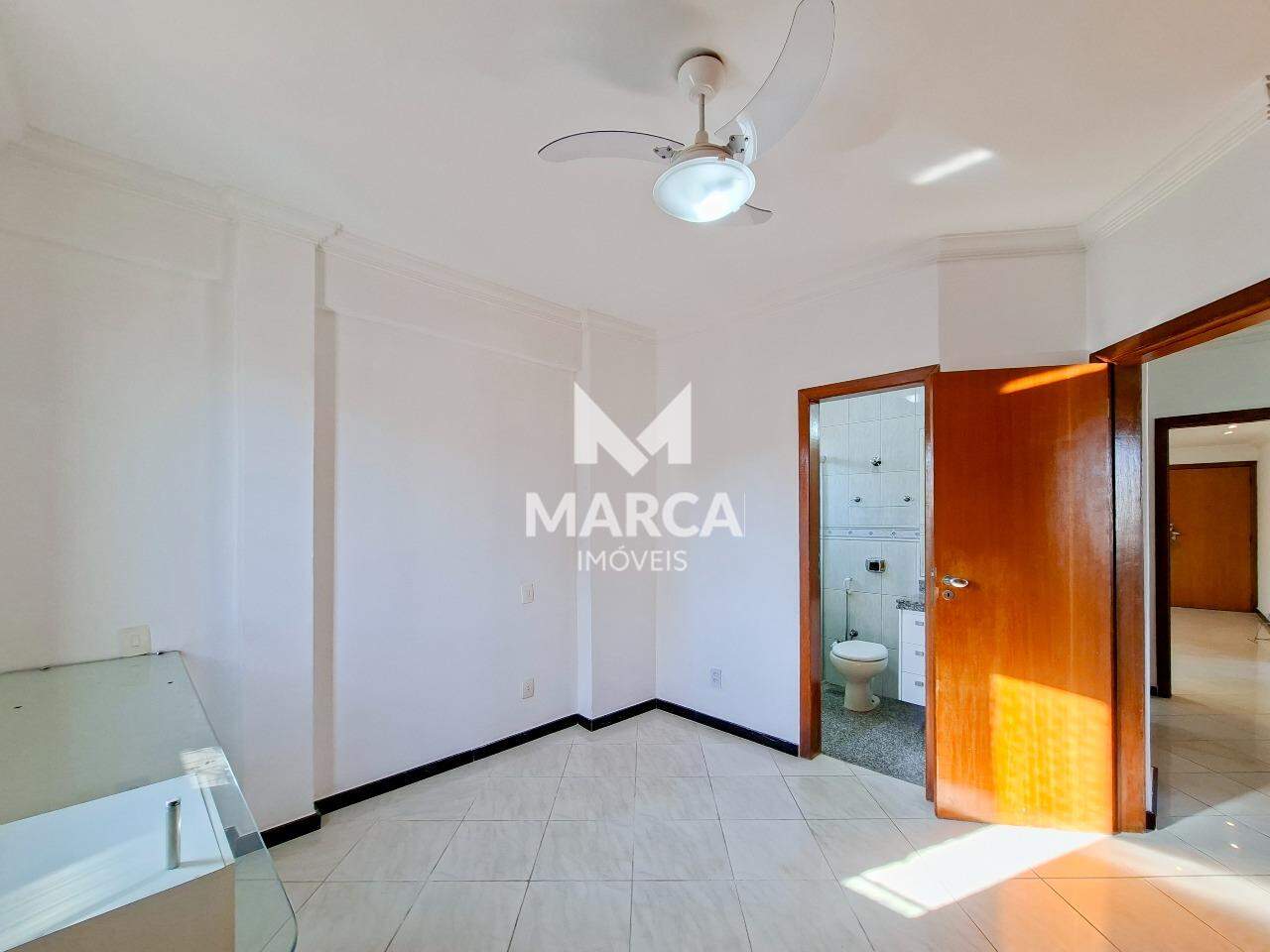 Apartamento para aluguel no Sagrada Família: 