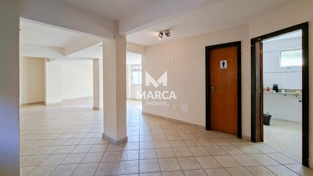 Apartamento para aluguel no Sagrada Família: 