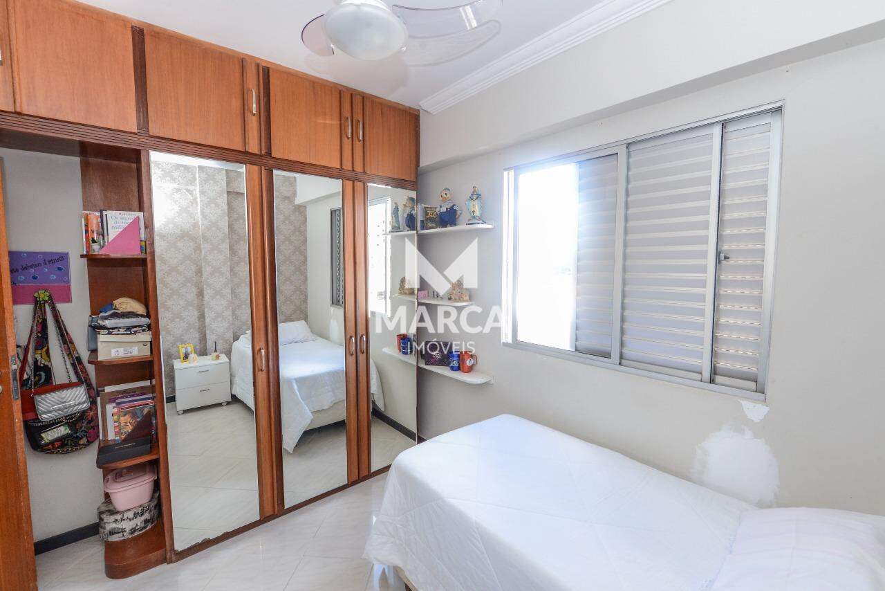 Apartamento para aluguel no Sagrada Família: 