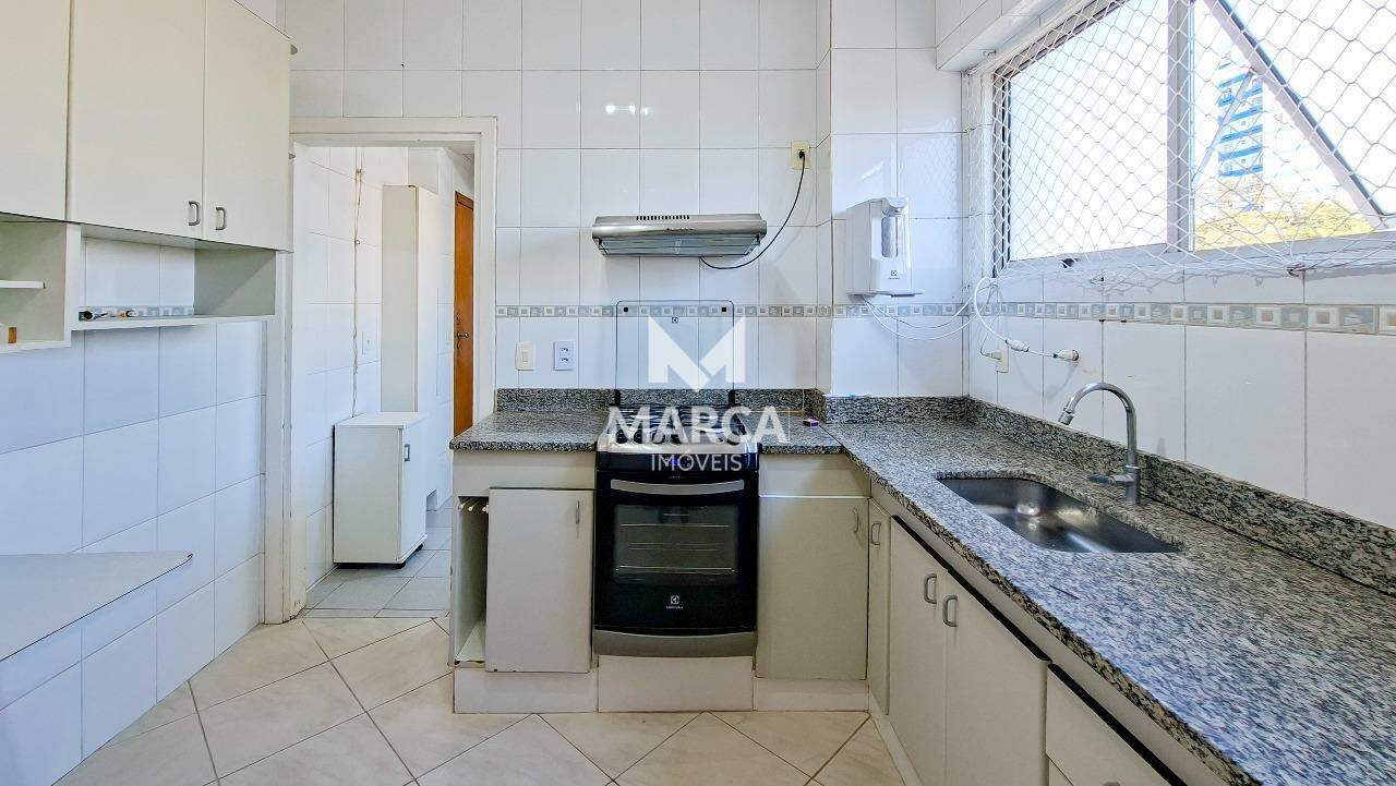 Apartamento para aluguel no Sagrada Família: 