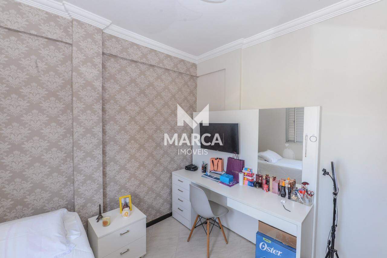 Apartamento para aluguel no Sagrada Família: 