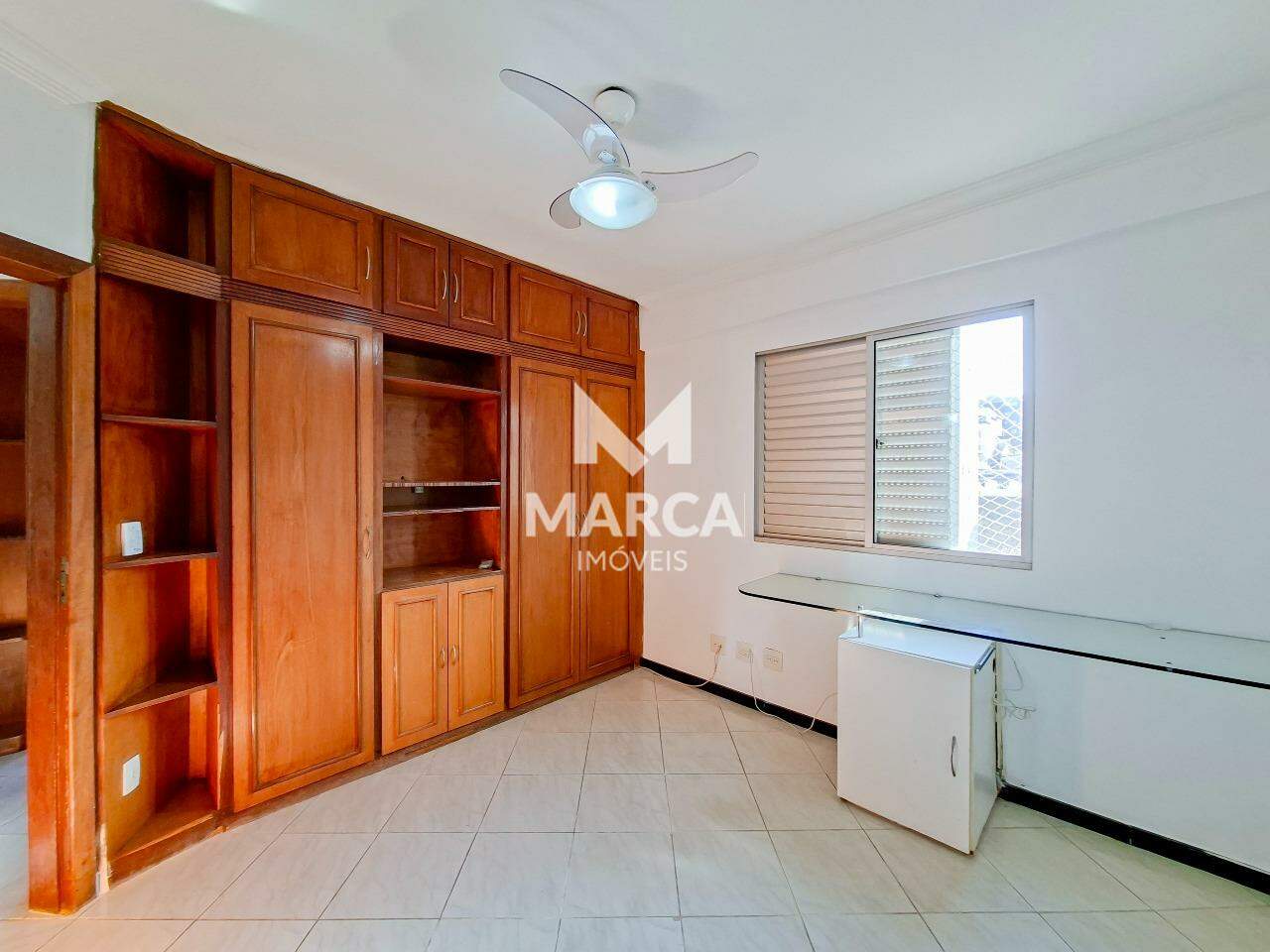 Apartamento para aluguel no Sagrada Família: 