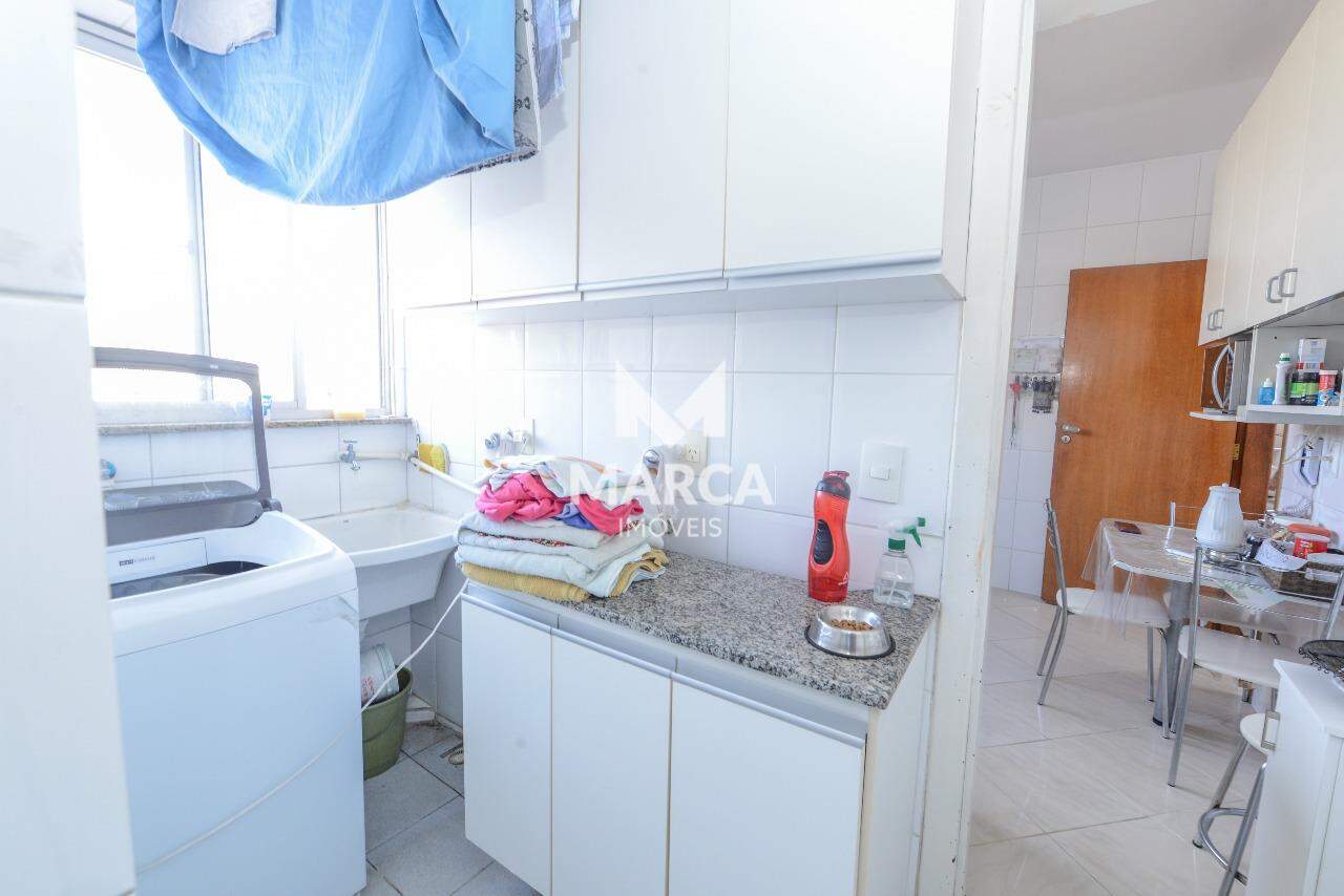 Apartamento para aluguel no Sagrada Família: 