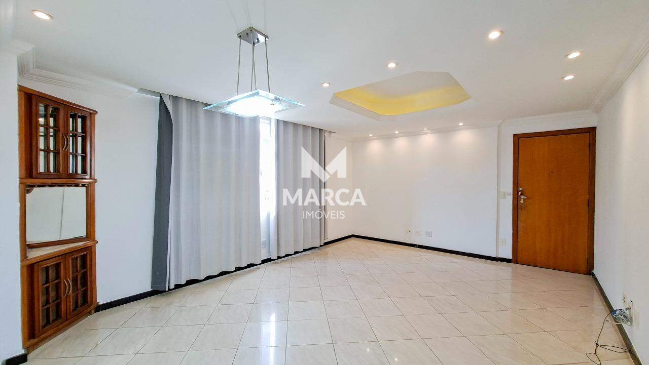 Apartamento para aluguel no Sagrada Família: 