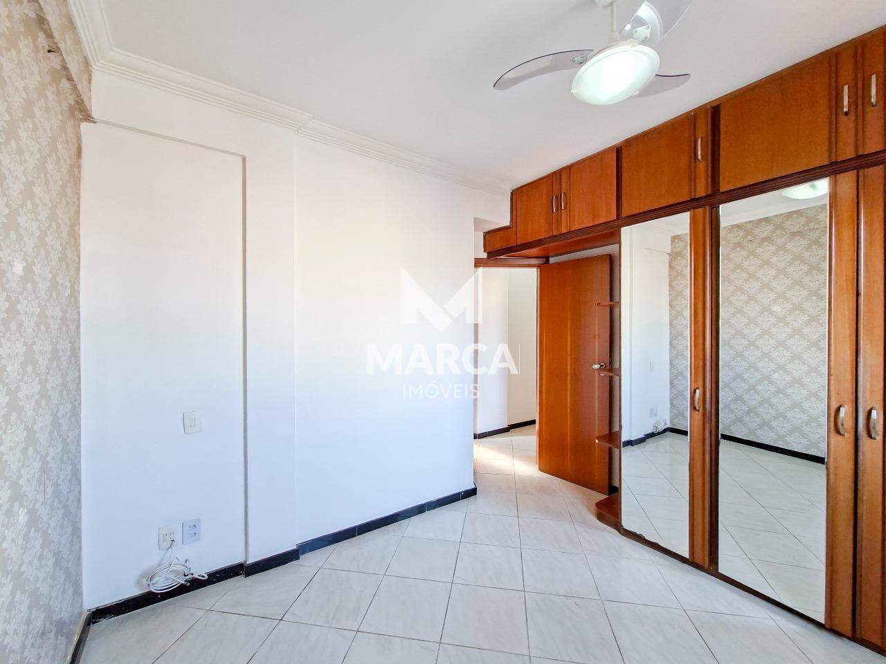 Apartamento para aluguel no Sagrada Família: 